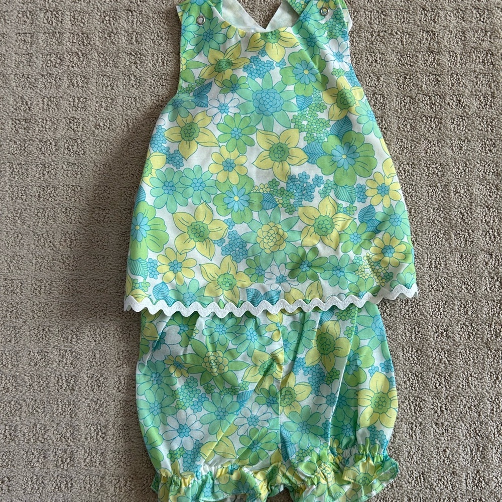 Girls Floral Two-Piece Set in Green and Yellow